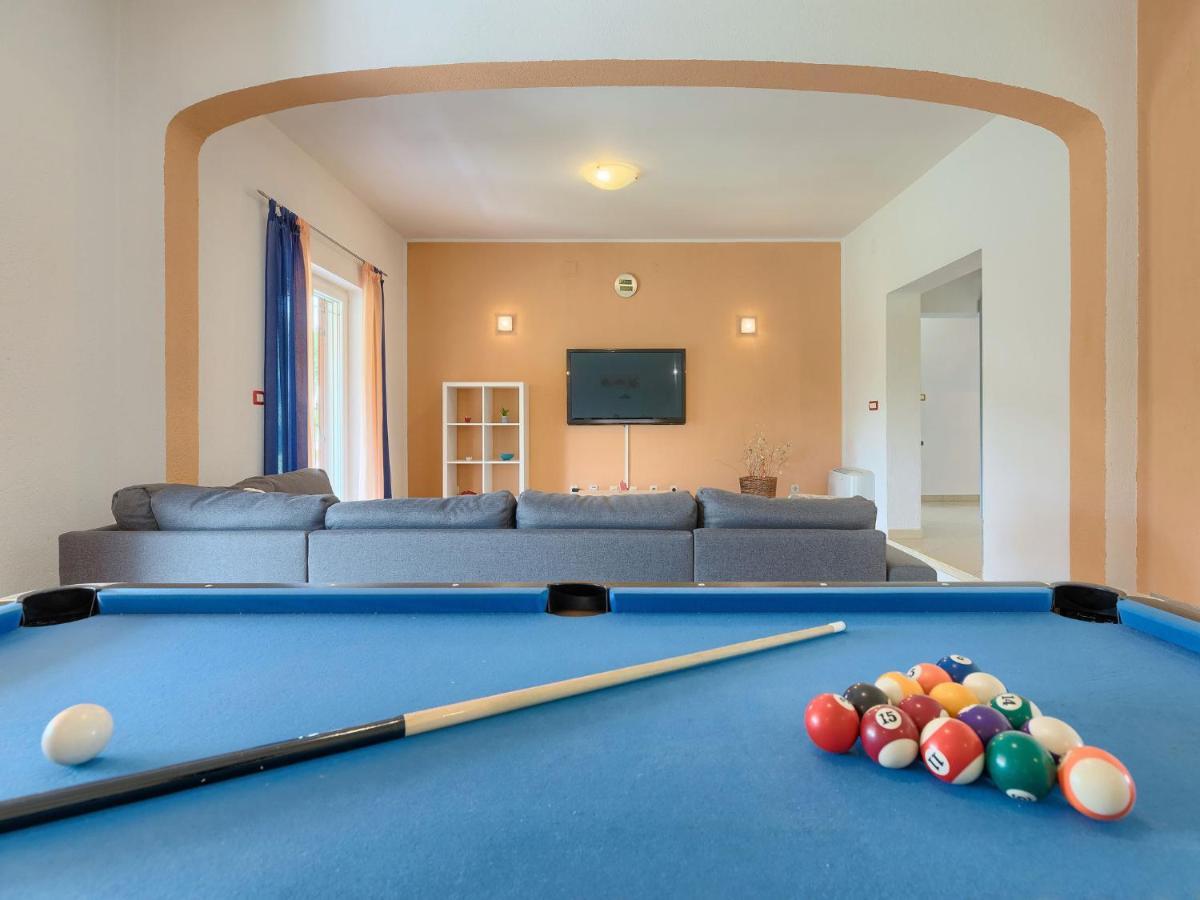 Holiday Home Melian By Interhome Barban Exteriör bild